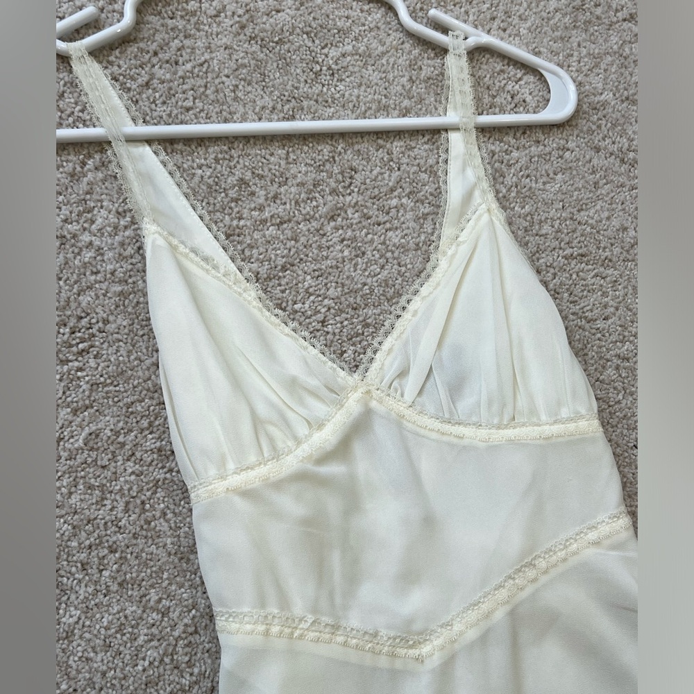 Perfect Summer white Maxi dress. Size M. Never worn